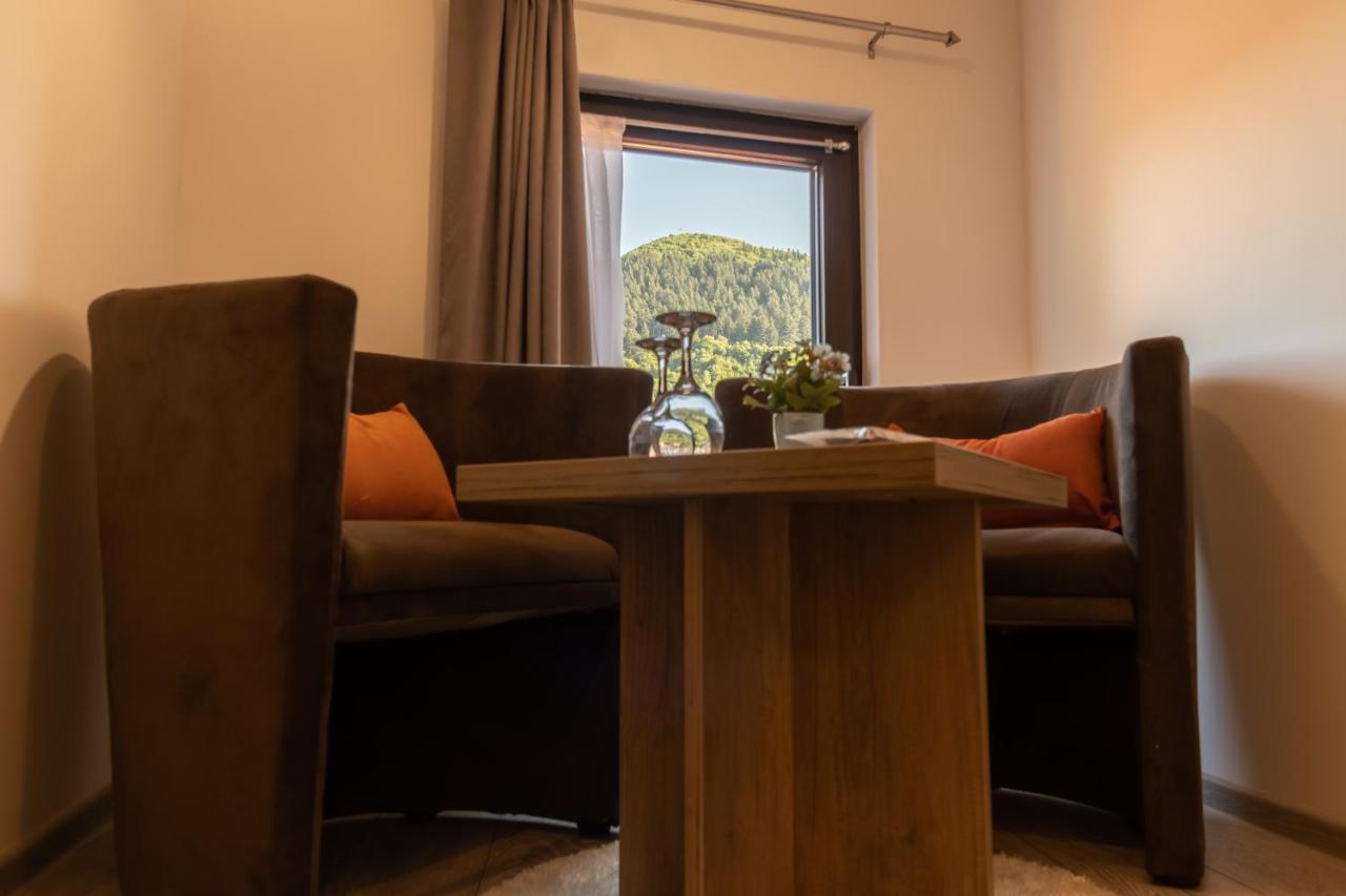Verdi Rooms Visoko Exteriér fotografie